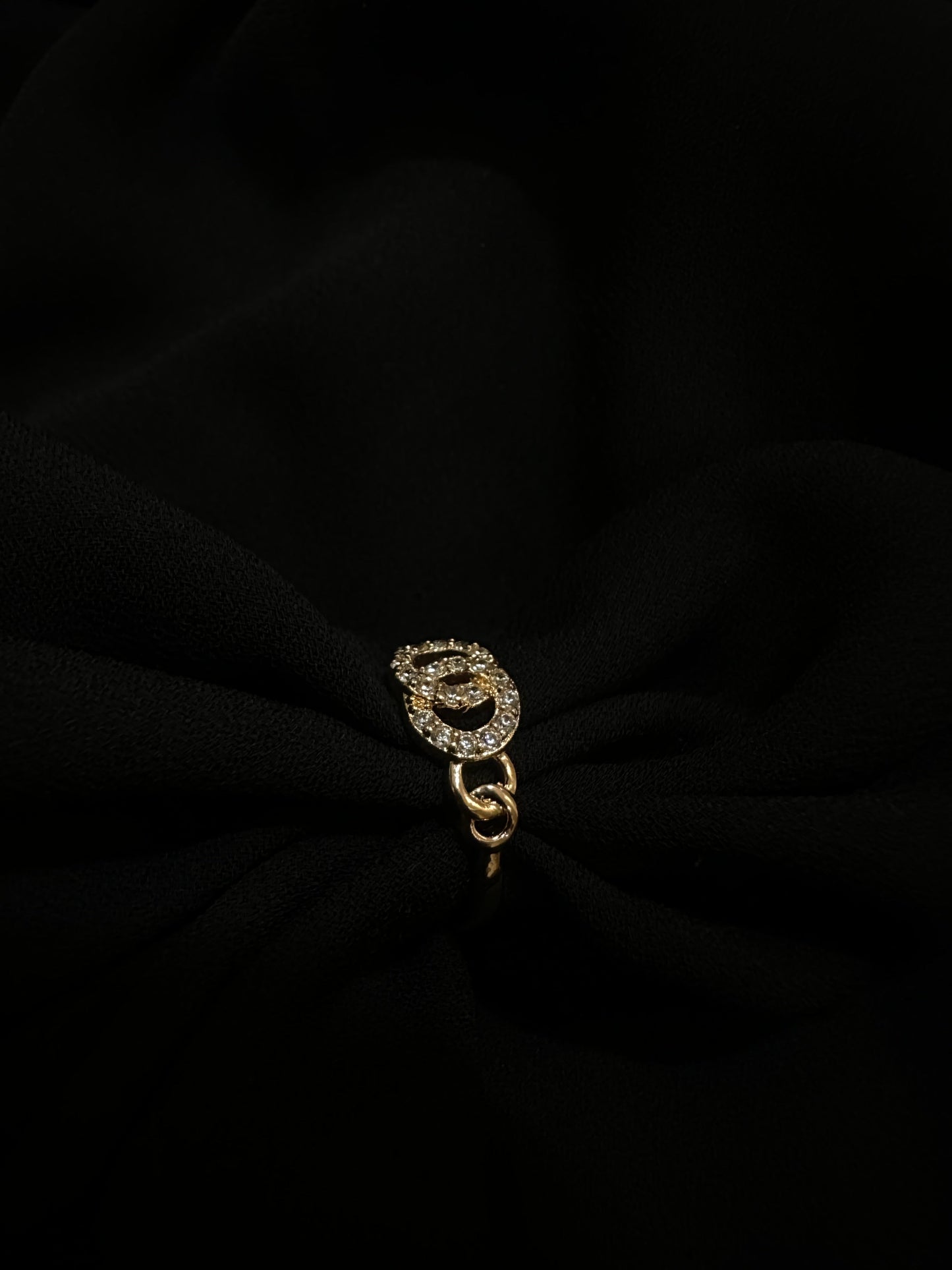 🎁 Celestial Loop Ring (100% off)