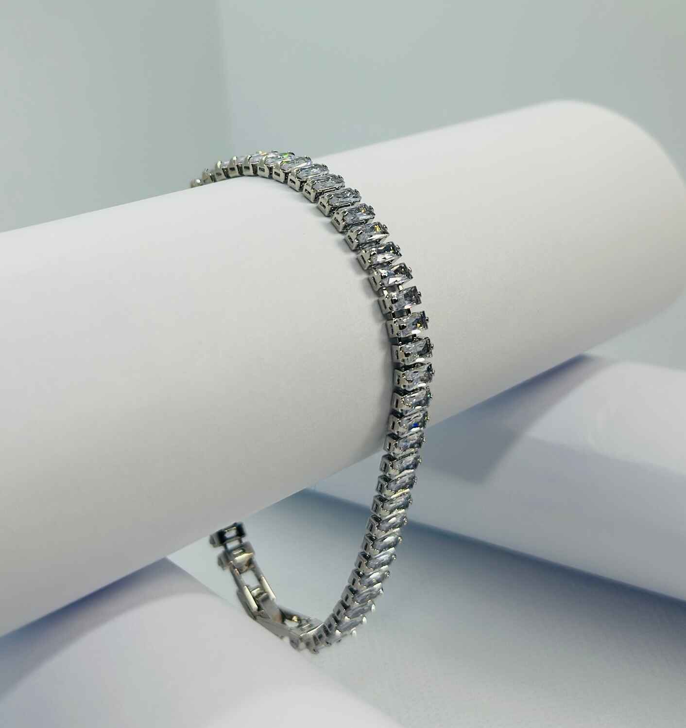 Dazzling Baguette-Cut Tennis Bracelet