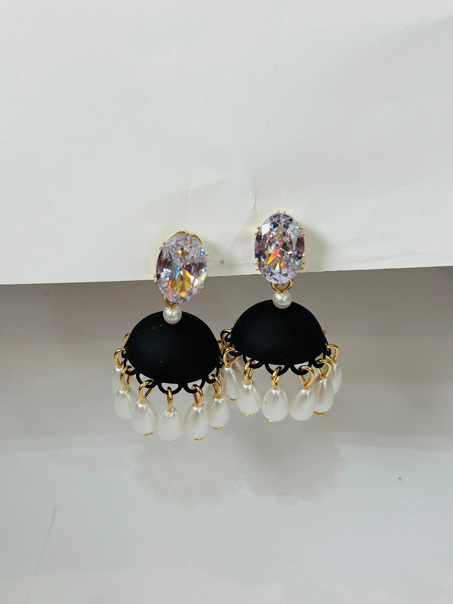 🎁 Pearl Drop Glam Jhumkas (100% off)