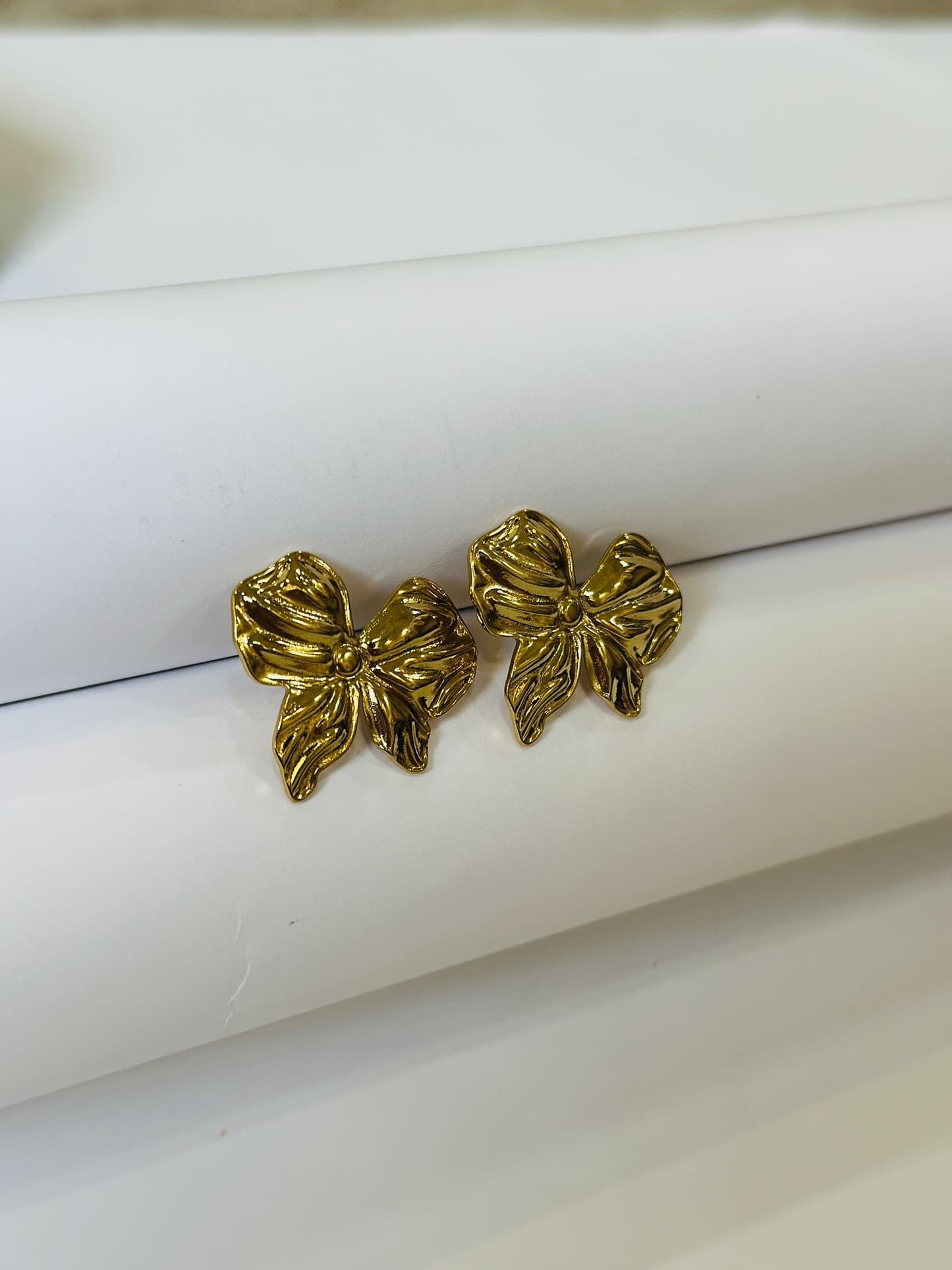 Golden Bloom Bow Earrings