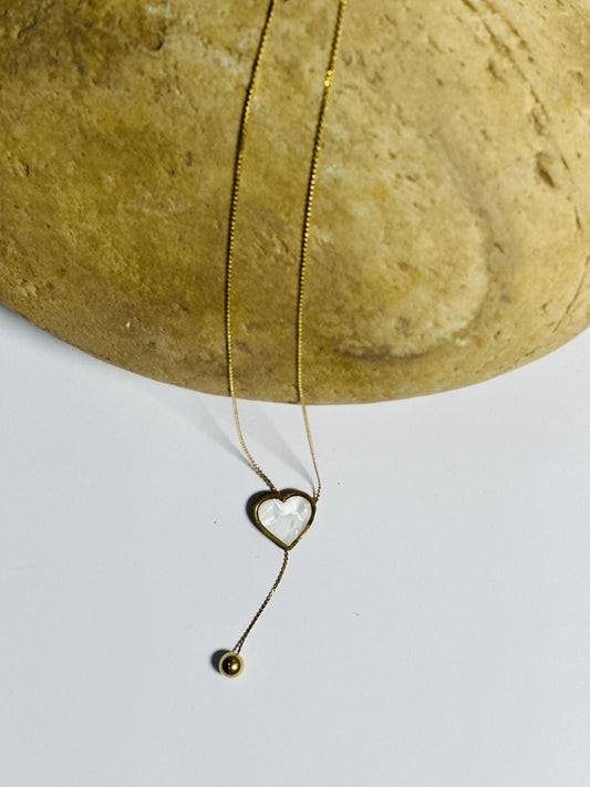 Lustrous Heart Lariat Necklace