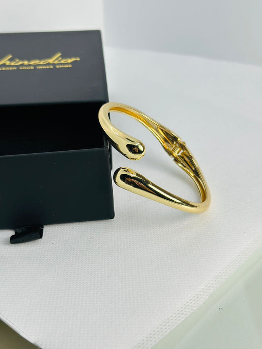 DuoCurve Bangle