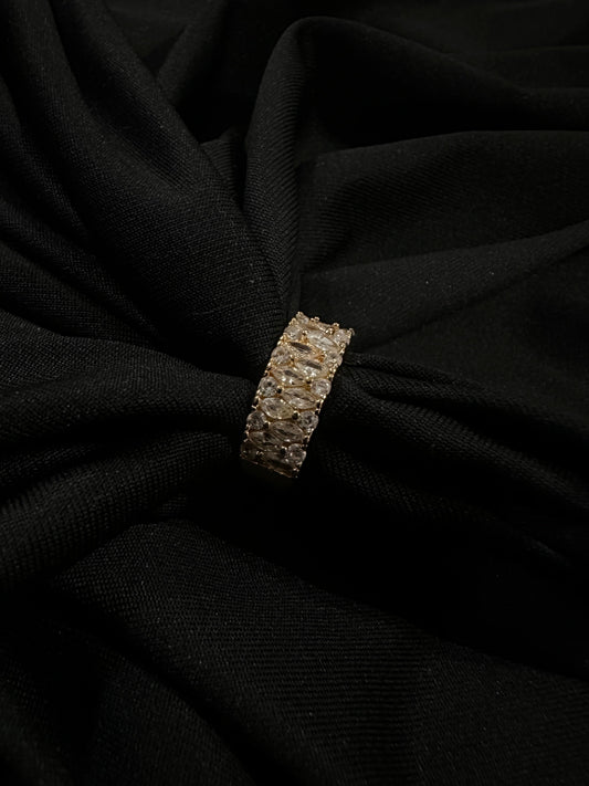 🎁 Marquise Eternity Band Ring (100% off)