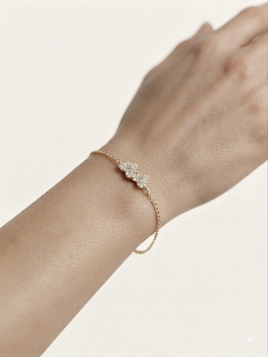 Heart Charm Gold Bracelet