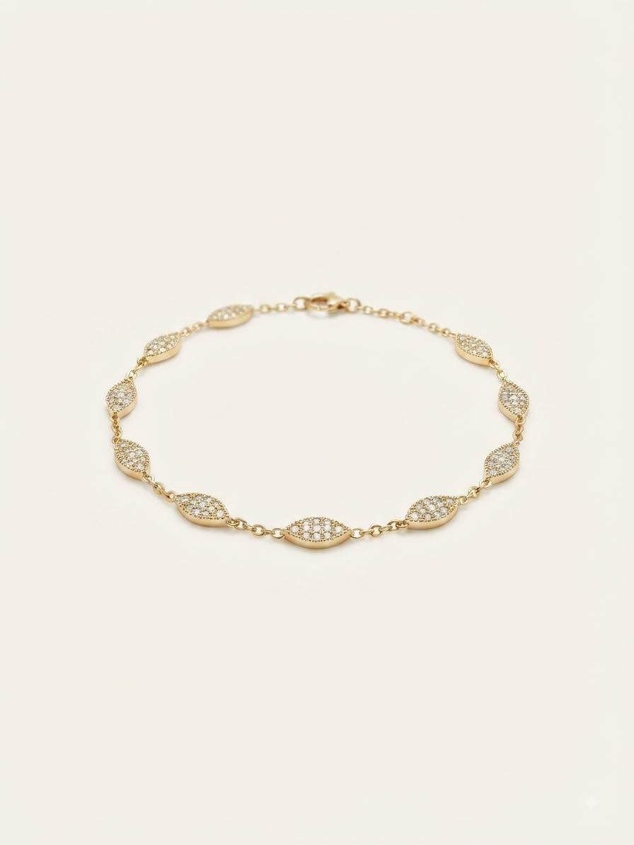 Minimalist Marquise Charm Gold Bracelet